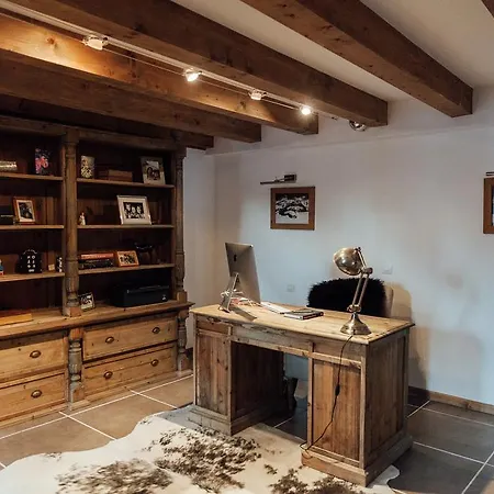 Le Ferme A Sandre 게스트하우스 5*